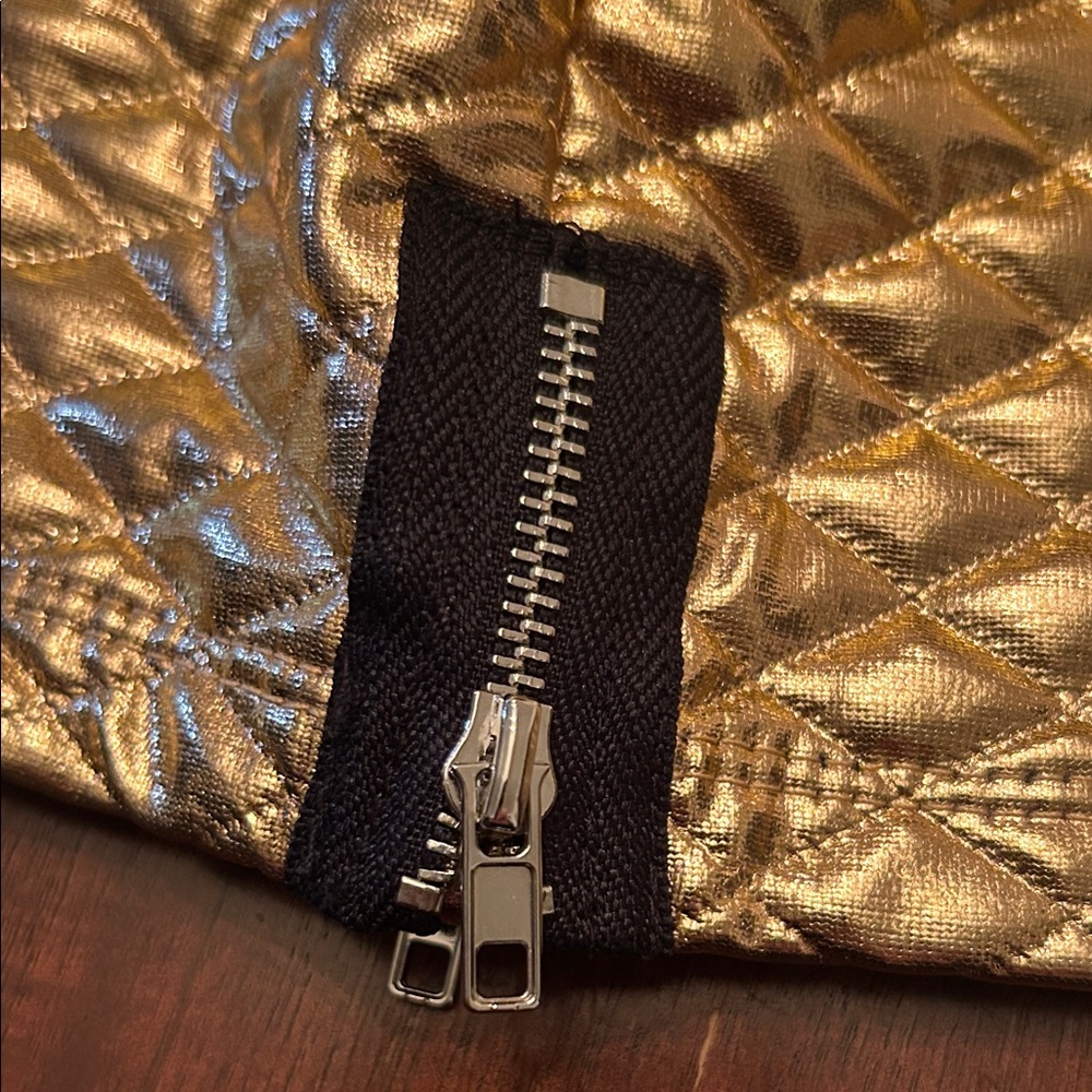 Truly Me Metallic Gold Diamond Quilted Mini Skirt - Picture 3 of 5